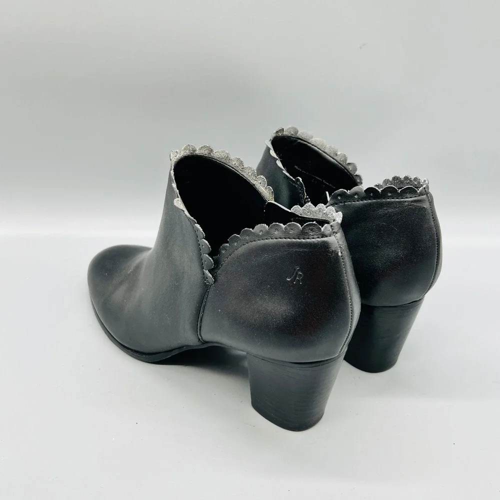 Jack Rogers Boots Womens 9 Black Leather Ankle Scalloped Trim Block Heel Shoes